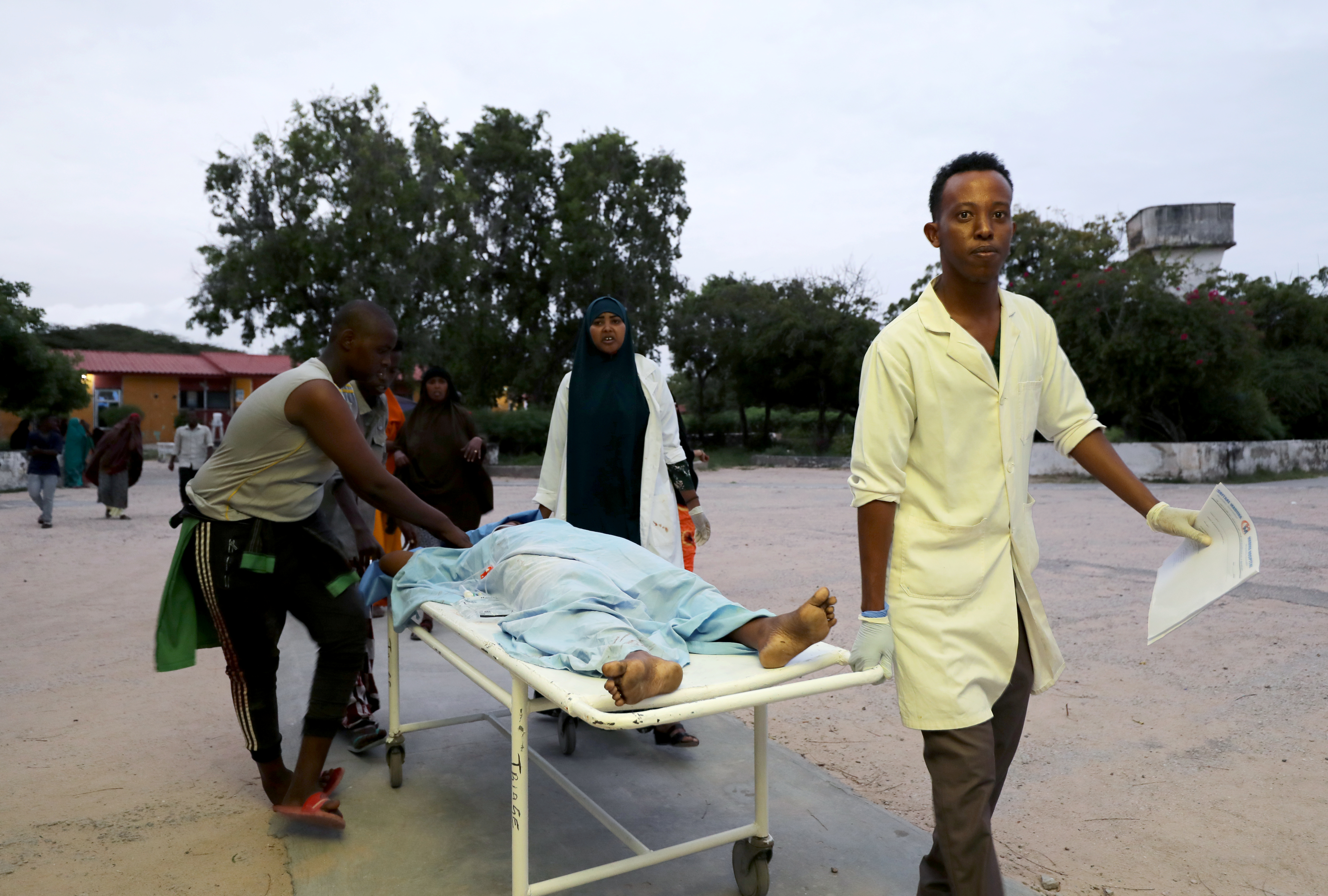 Five dead in Mogadishu hotel attack
