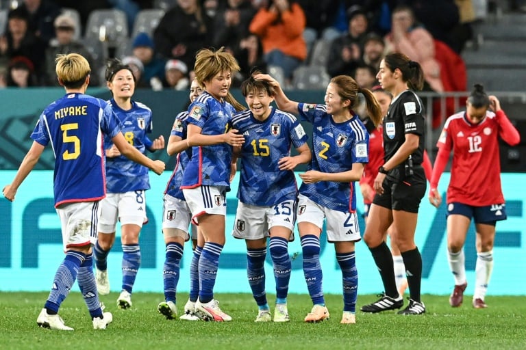 Japan down Costa Rica to put one foot in last 16