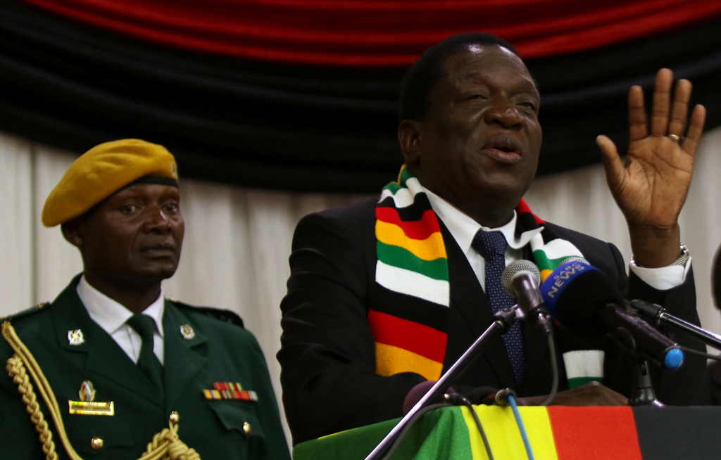 WEB_PHOTO_Emmerson%20Mnangagwa%20.jpg