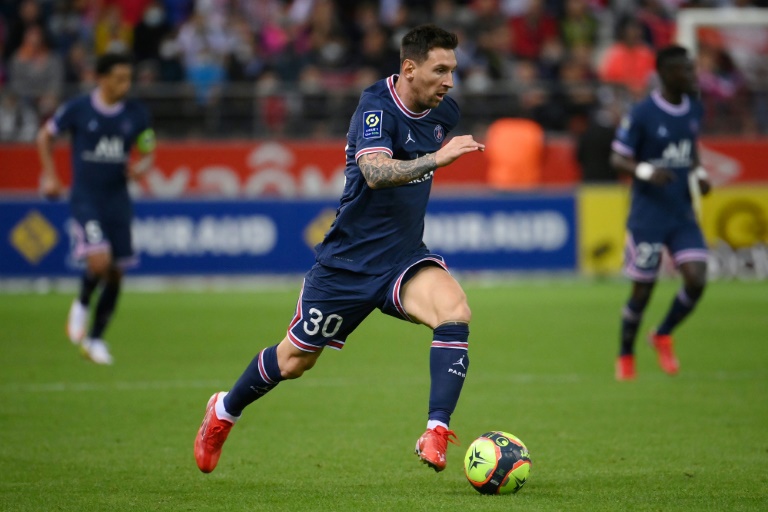 psg strip messi