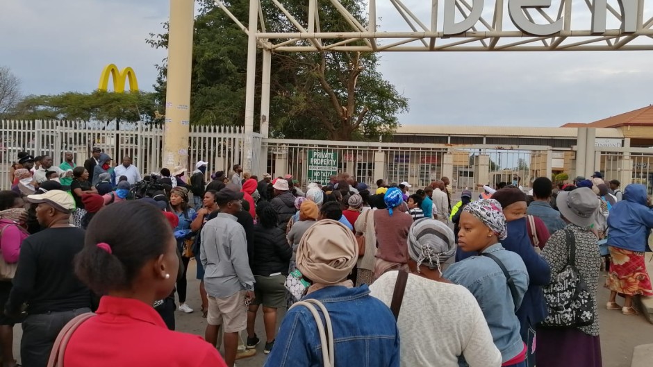 Sassa grand recipients queue in Mamelodi.