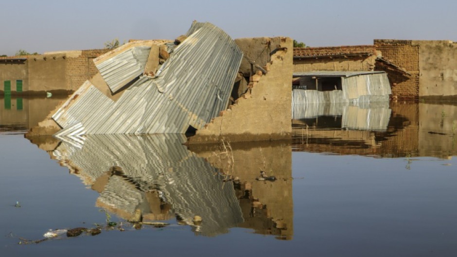 The Chari River in the Chadian capital N'Djamena rose five metres, sweeping aside makeshift flood defences