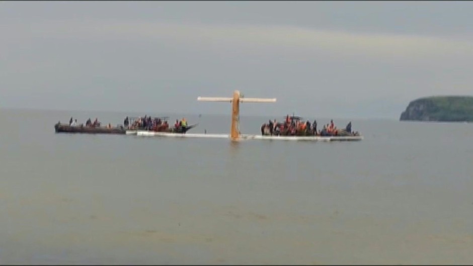 Search for survivors after plane crashes into Lake Victoria in Tanzania