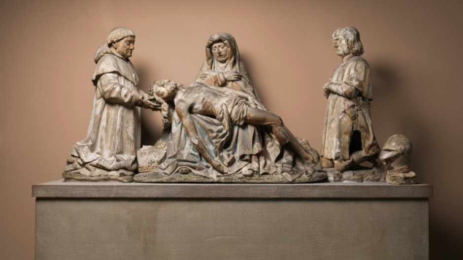 New York's Metropolitan Museum of Art will let French artisans make 3D replicas of the sculpture 'Pieta With Donors' for display in the chateau where it and another 16th-century sculpture originally resided 