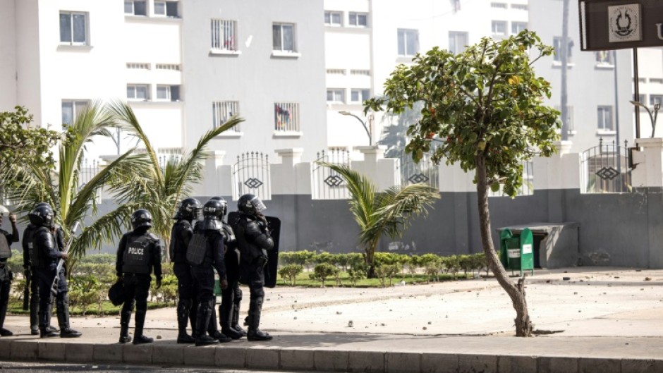 The police were deployed in numbers around Dakar university to deal with the students