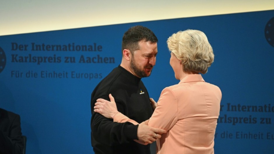 Hug: Ukrainian President Volodymyr Zelensky and European Commission President Ursula von der Leyen 