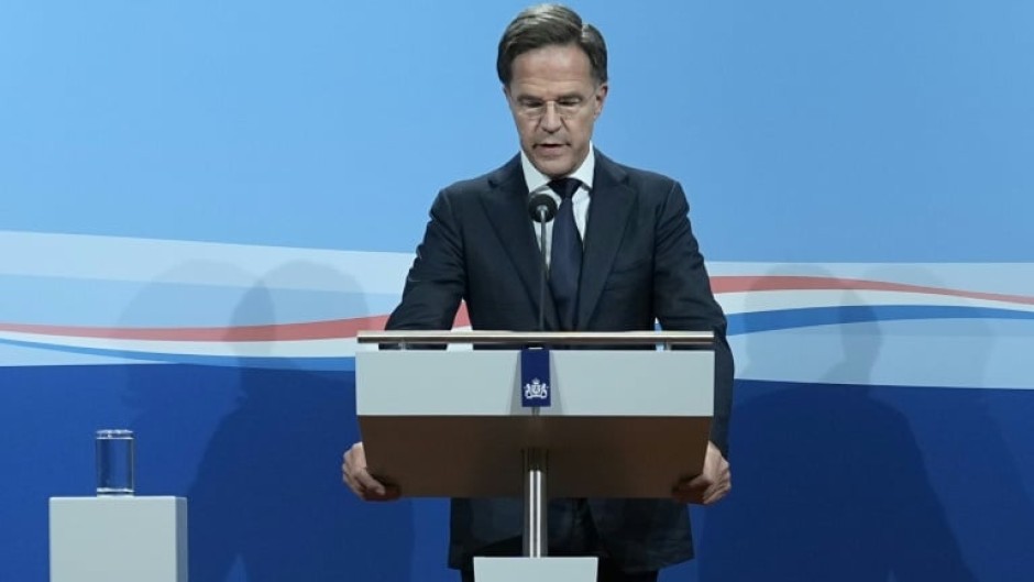 Dutch Prime Minister Mark Rutte said there were 'insurmountable' differences in his coalition