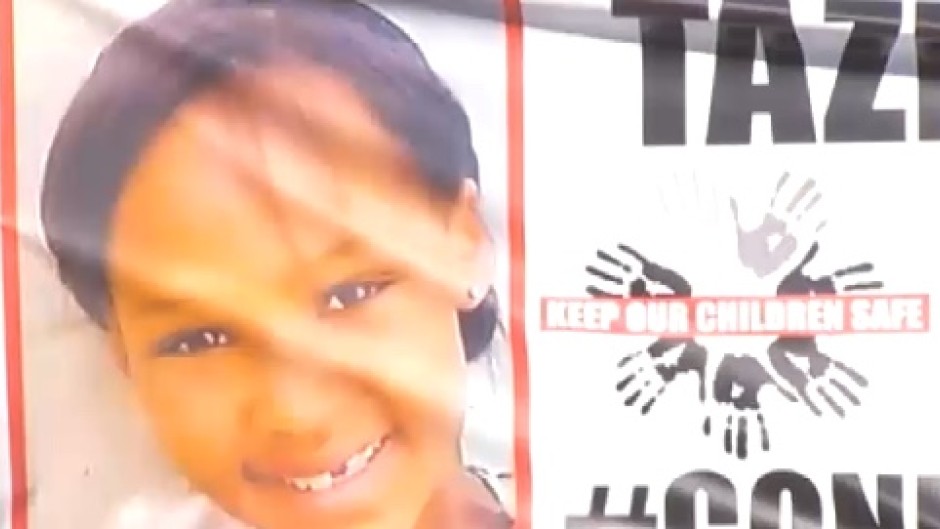 The Western Cape High Court has found Moyhdian Pangkaeker guilty of kidnapping, rape, murder and the desecration of eight-year-old Tazne van Wyk’s corpse. (eNCA\Screenshot)