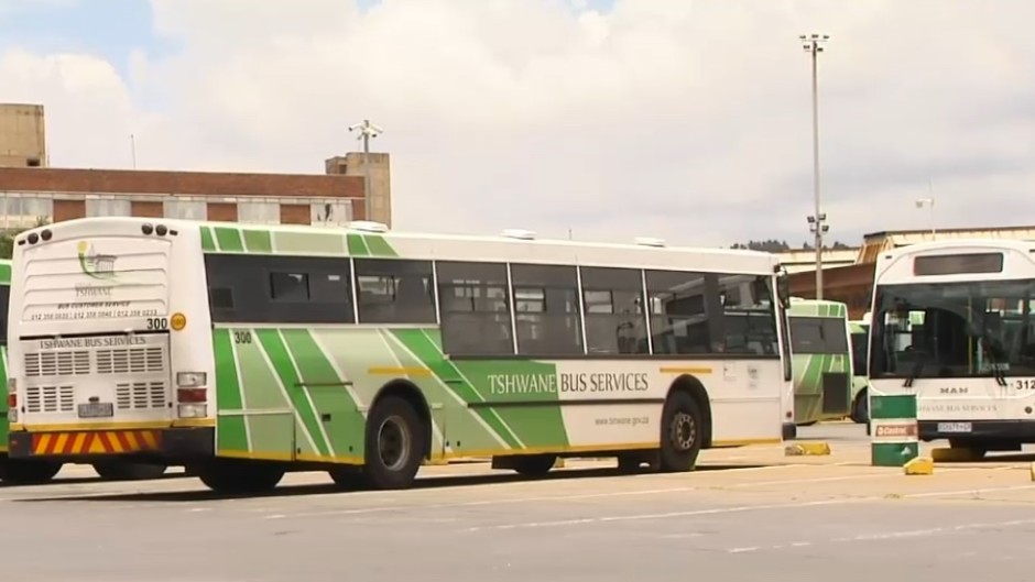 File: Commuters who use Tshwane buses will have to find other ways to get to work and school on Wednesday. (eNCA\screenshot)