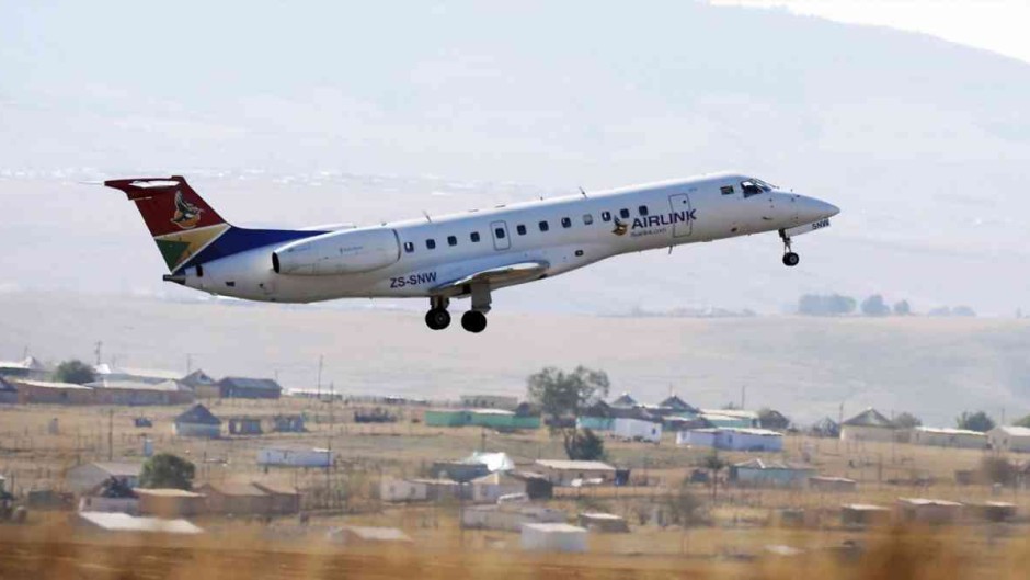 File: The relationship between SAA and Airlink took a turn after Airlink sued SAA for R700-million.