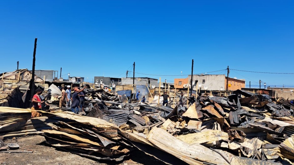 Thousands of residents were displaced after a blaze gutted nearly 300 shacks at the Ethembeni Informal Settlement, in Du Noon near Milnerton.