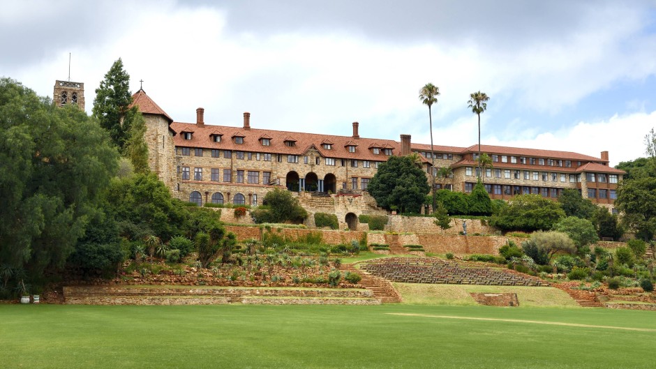 File:  St John's College in Houghton, Johannesburg.