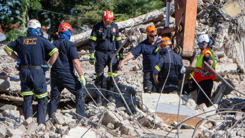 Search and rescue operations continue at the Neo Victoria apartment building. Jaco Marais/Die Burger/Gallo Images via Getty Images