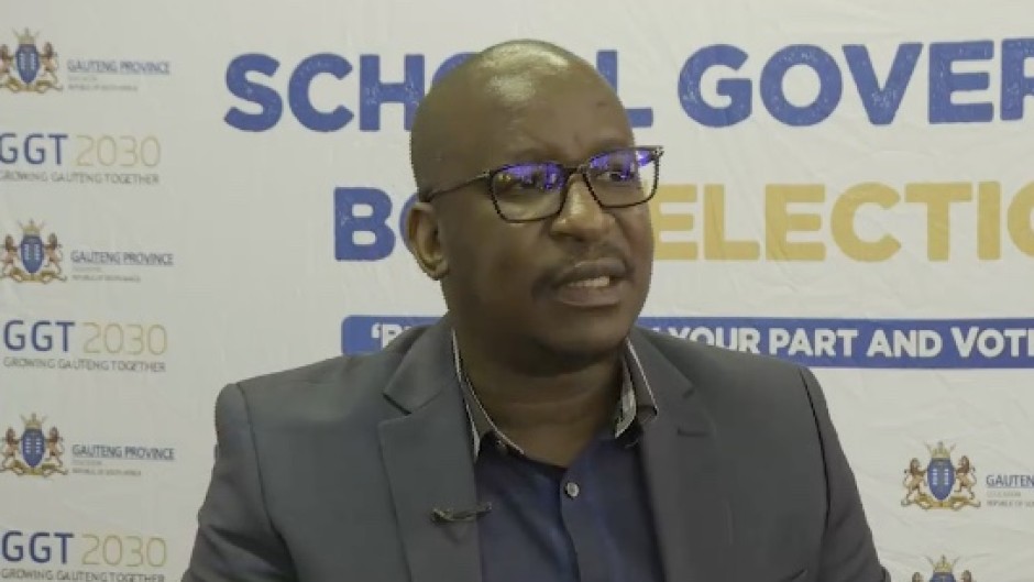 Chiloane visits Diepkloof school after pupil's death - eNCA