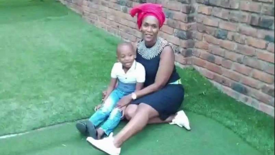 Mother and child killed in suspected hit - Eastern Cape