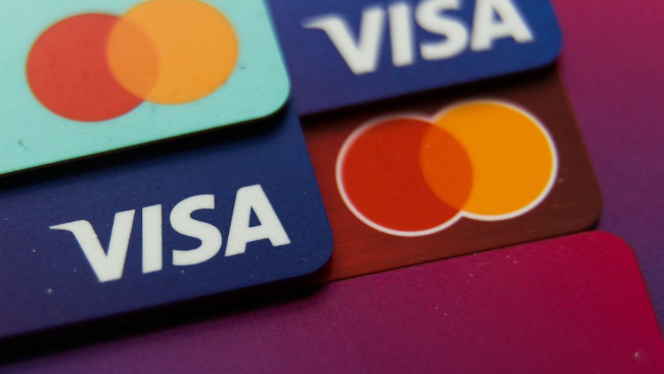 File: MasterCard and Visa credit cards. Jakub Porzyck/NurPhoto via AFP