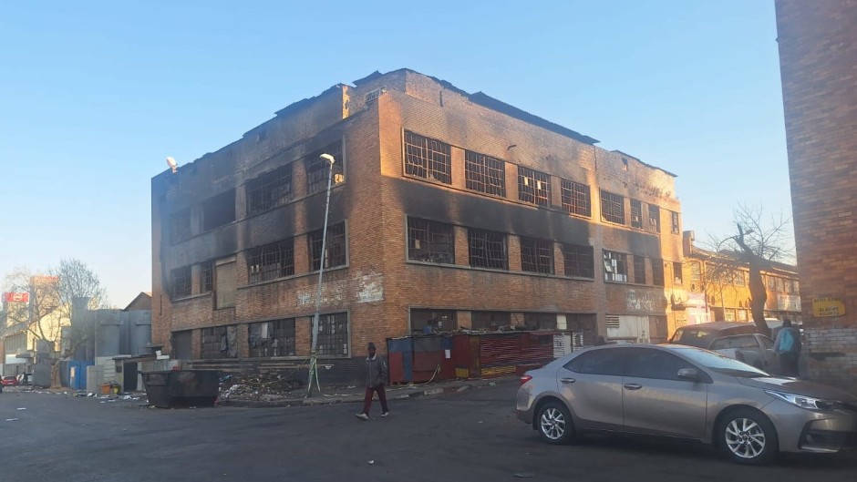 Four die and more than 200 affected by Jeppestown fire