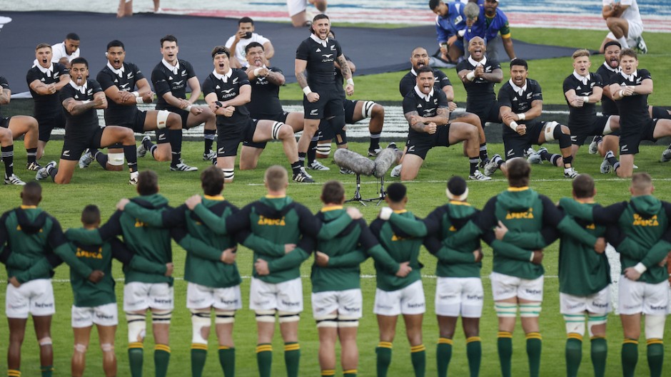 New Zealand players perform the Haka ahead of the Rugby Championship Test match. AFP/Phill Magakoe