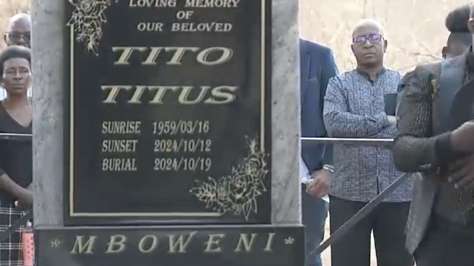 Tito Mboweni tombstone