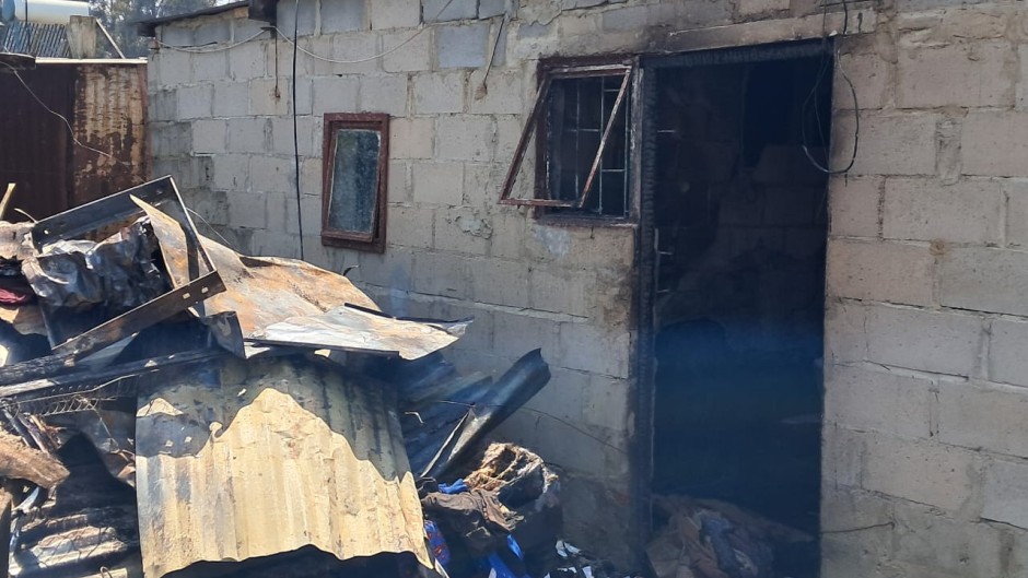 Fisantekraal blaze leaves 15 homeless