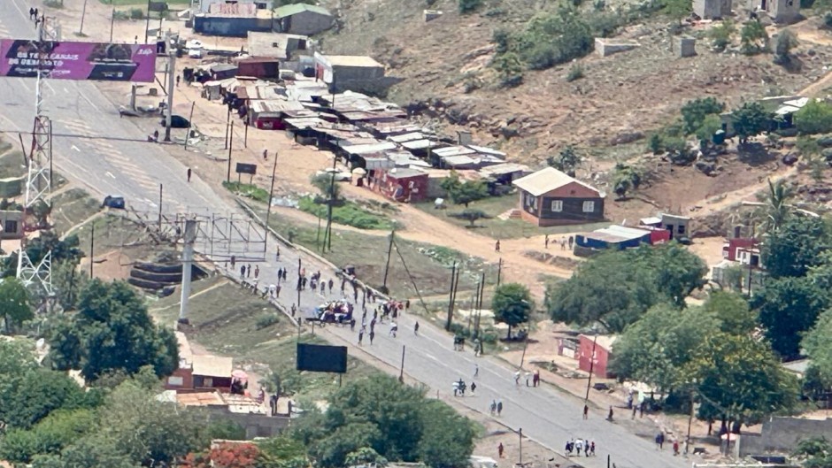 Lebombo Border Post