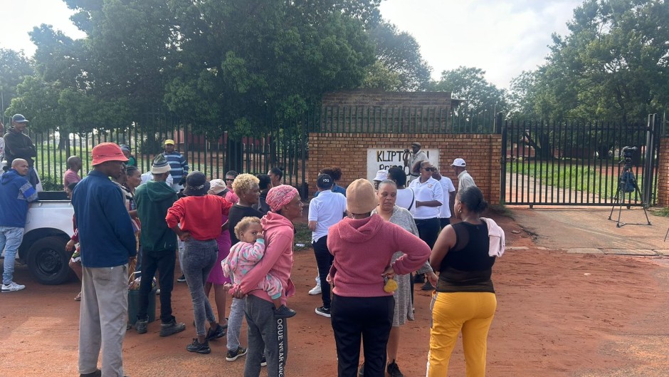 Kliptown Primary School / eNCA 