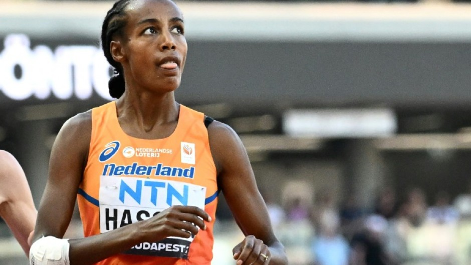 Sifan Hassan shrugged off her fall in the 10,000m final to reach the 1500m world final