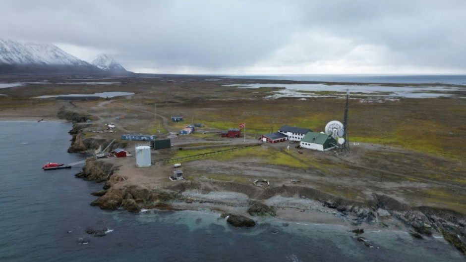 Solar panels go into service near North Pole - eNCA