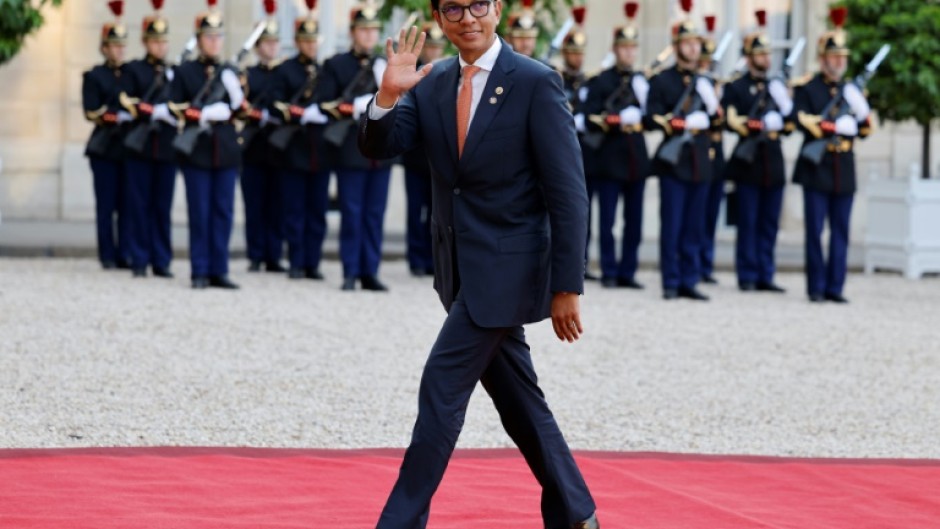 The opposition in Madagascar has complained of an 'institutional coup' to favour incumbent Andry Rajoelina ahead of November's presidential poll