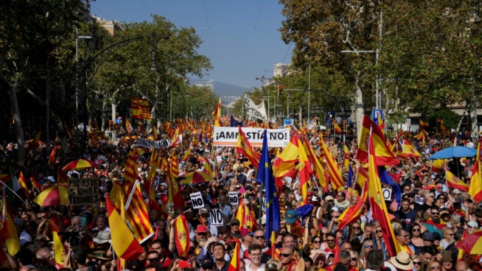 The Barcelona rally denounced the amnesty deal for Catalan separatists behind a failed 2017 independence bid