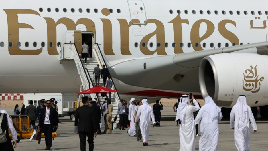 Emirates, Flydubai Among Boeing's Big Customers At Dubai Airshow - ENCA