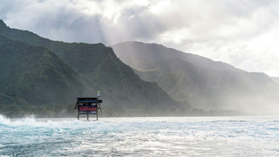 The existing wooden judging tower in Teahupoo is believed to be unsafe