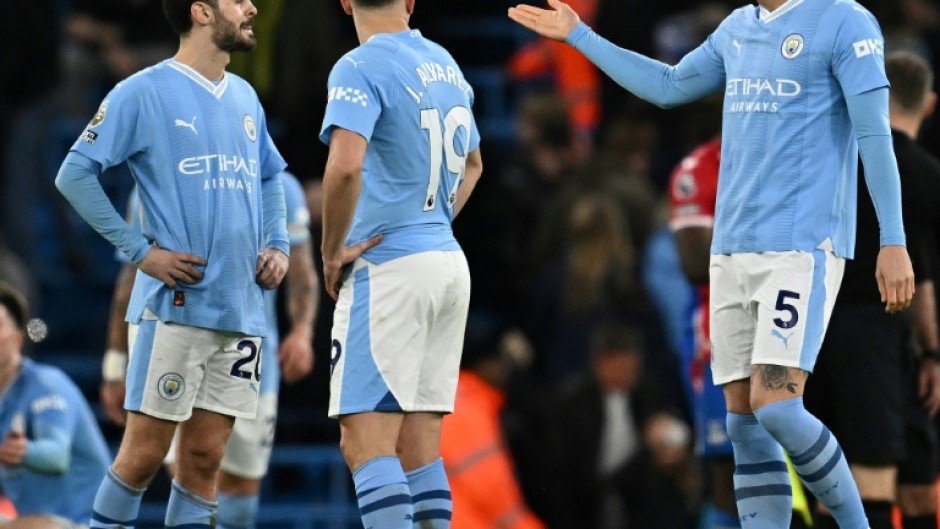 Manchester City were held to a damaging draw by Crystal Palace