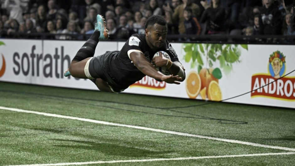 Siya Kolisi set-up Inia Tabuavou's try against Cardiff