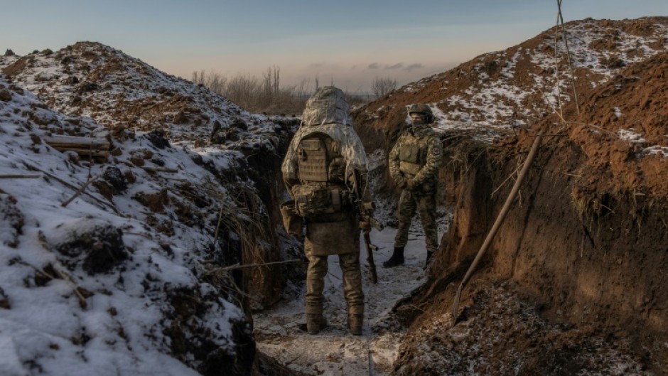 French security sources estimate there are around 100 French volunteers fighting in Ukraine