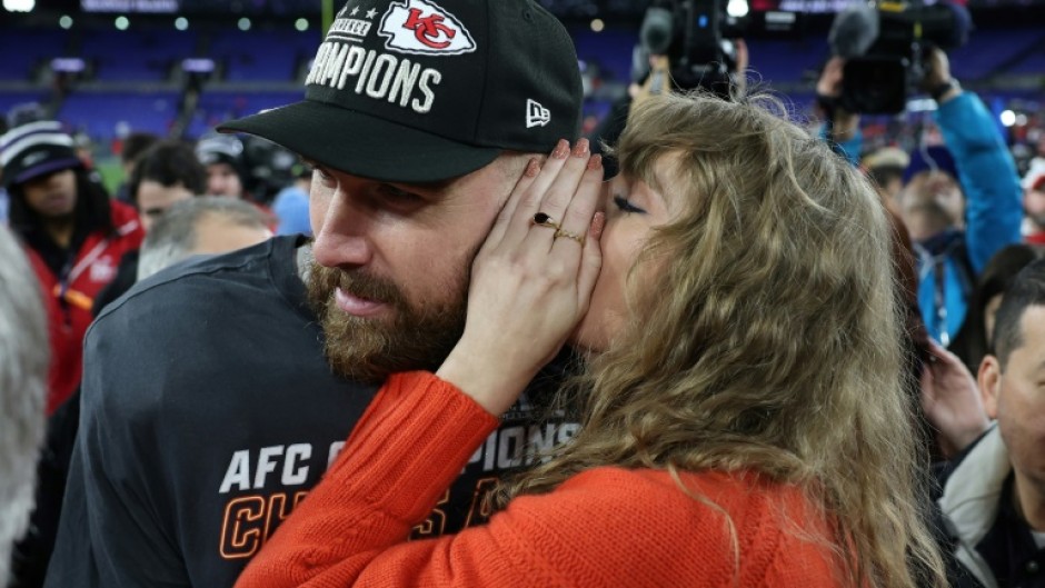 Right-wing conspiracy theorists see a plot in the relationship between Travis Kelce and Taylor Swift