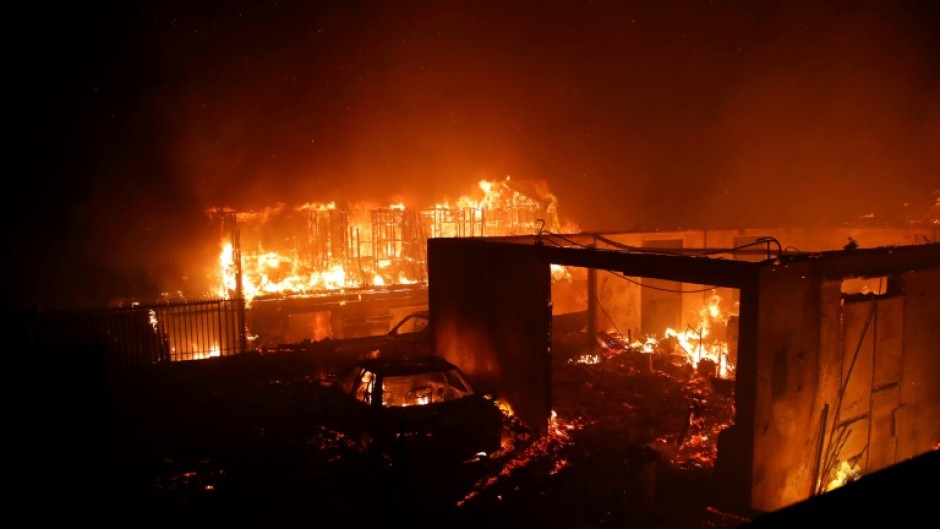 A state of emerency has been declared over raging forest fires in Chile