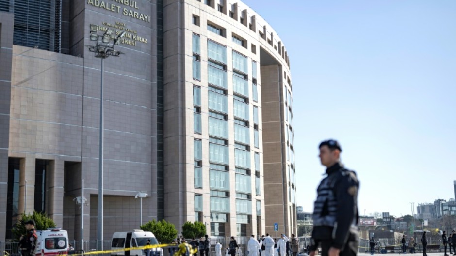 Police sealed the entrances of Istanbul's main courthouse after the shooting