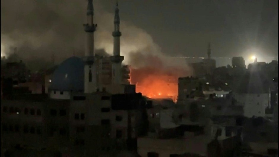 Heavy smoke after night strike on Gaza's Rafah