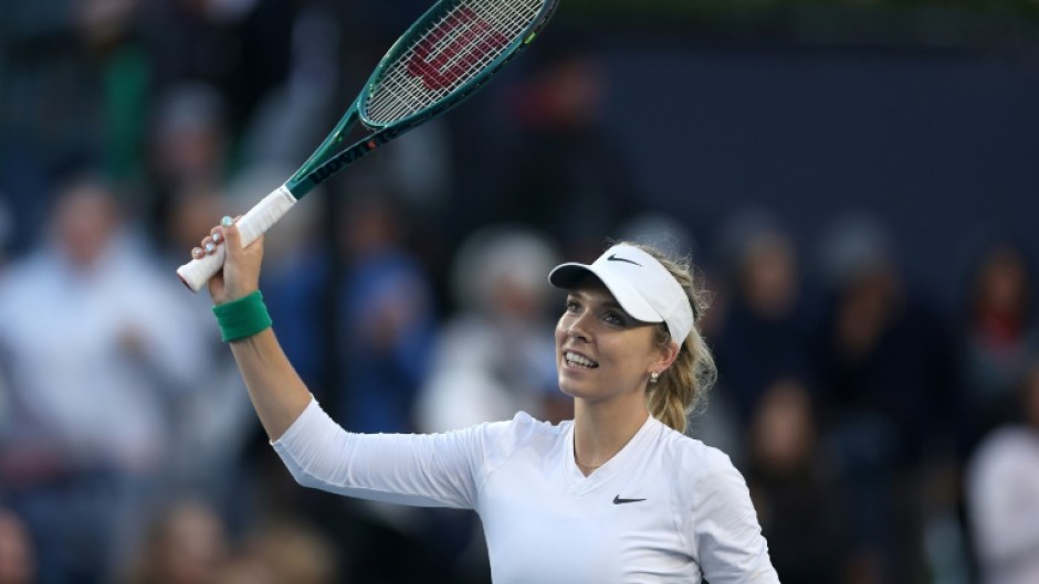 Britain's Katie Boulter waves to fans after beating American Emma Navarro to reach the final of the WTA touranment in San Diego, California