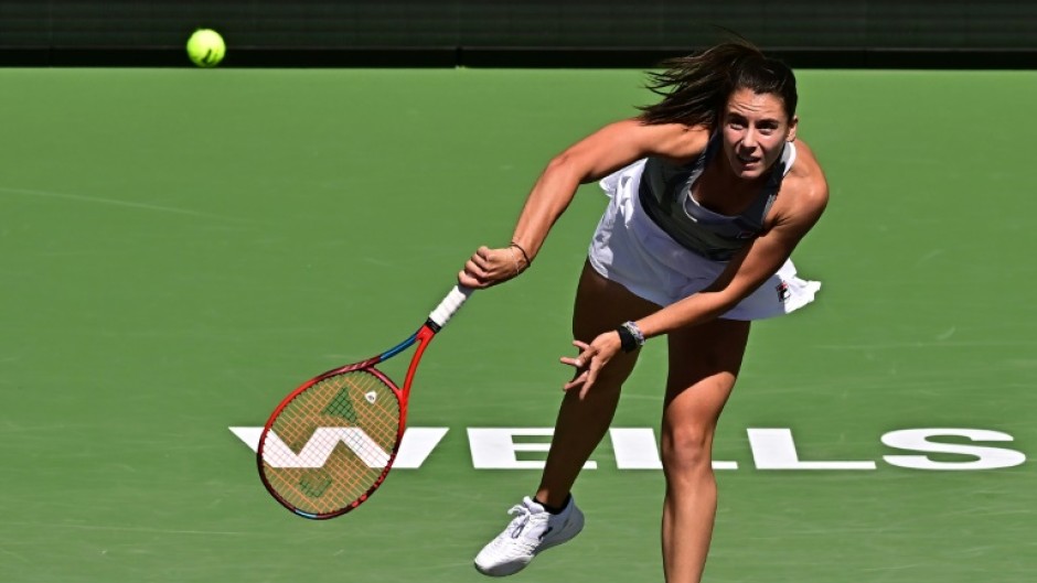 American Emma Navarro serves on the way to a fourth-round upset of Australian Open champion Aryna Sabalenka at the ATP-WTA Indian Wells Masters