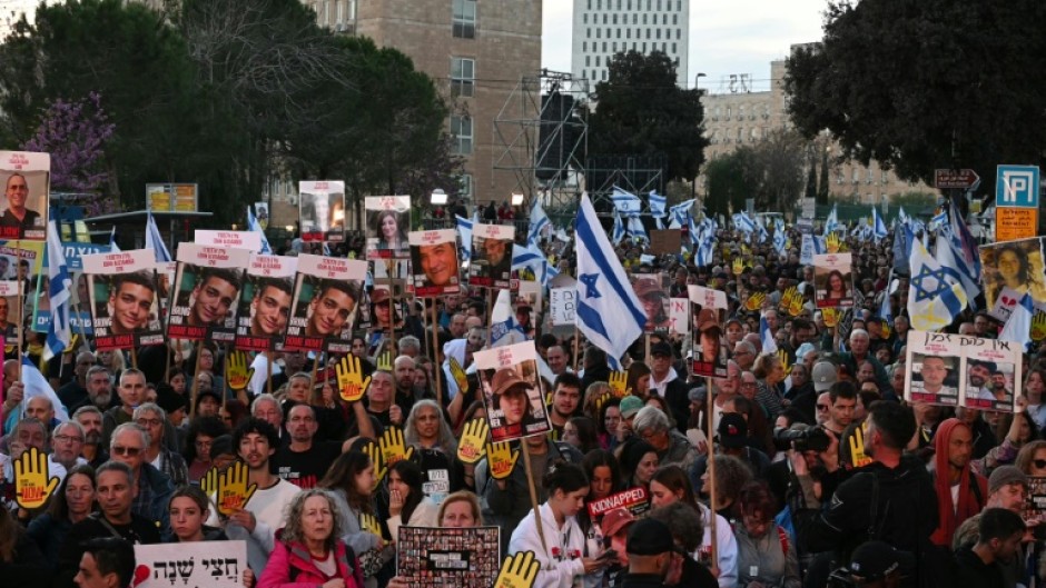 Thousands rally for Gaza hostages in Jerusalem