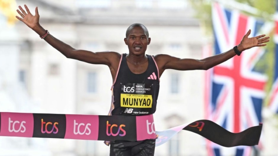 Alexander Mutiso Munyao won his first major marathon in Lond at the age of 27