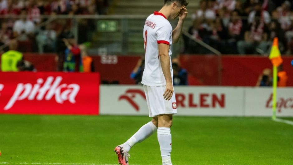 Robert Lewandowski had to leave the field in the first half against Turkey, his 150th international appearance