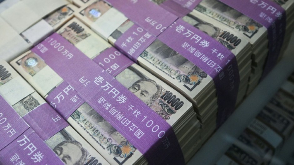 The yen has been boosted by expectations for a US interest rate cut and speculation over a hike by the Bank of Japan