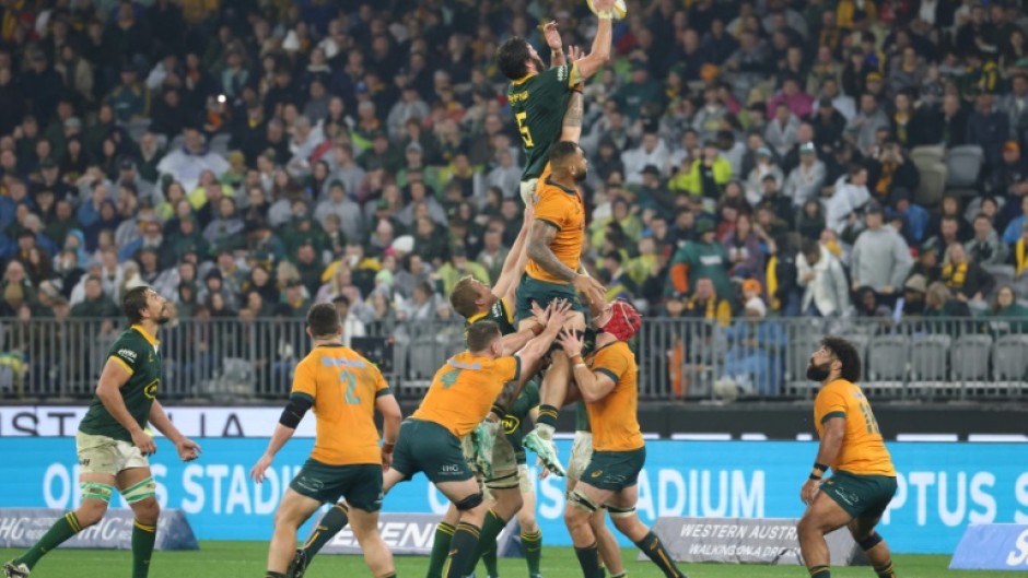 South Africa beat Australia 30-12 in the second Rugby Championship Test in Perth