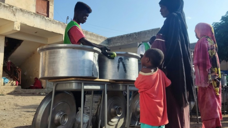 As famine threatens displaced Sudanese, a UN report says woman are particularly vulnerable