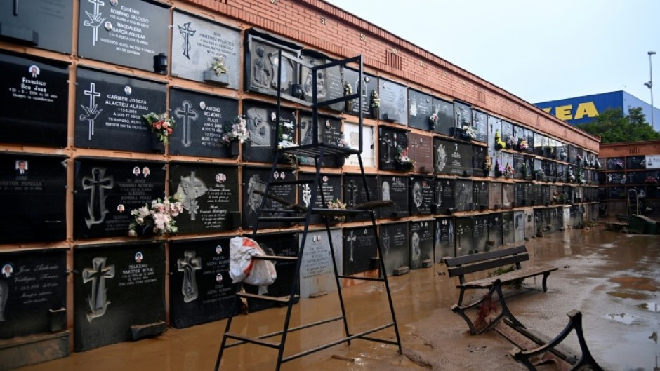 It is common in Spain for up to three generations of a family to share a niche in the same cemetery