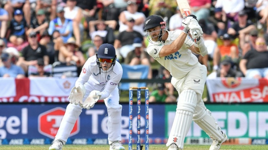 New Zealand's Kane Williamson hit 10 fours before falling for 93 after tea