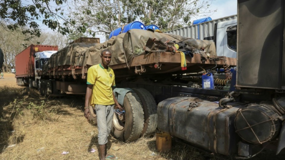 In 2021, a blockade imposed by rebel groups left several hundred trucks blocked at the Cameroonian border by 50 days